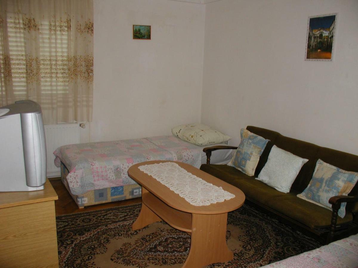 Apartman Jozo Orij Dugi Rat Buitenkant foto